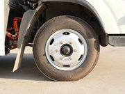 大運4.2米純電動冷藏車6.50輪胎